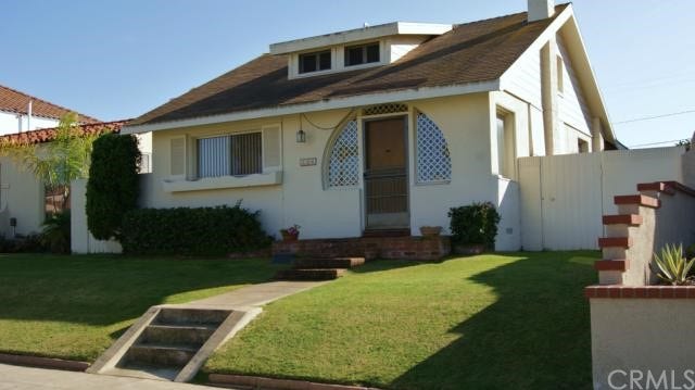 Property photo for 206 Avenue F, Redondo Beach, CA