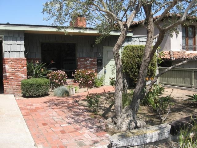 Property photo for 861 8th Street, Manhattan Beach, CA
