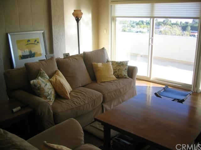 Property photo for 21 Oaktree Lane, Rolling Hills Estates, CA