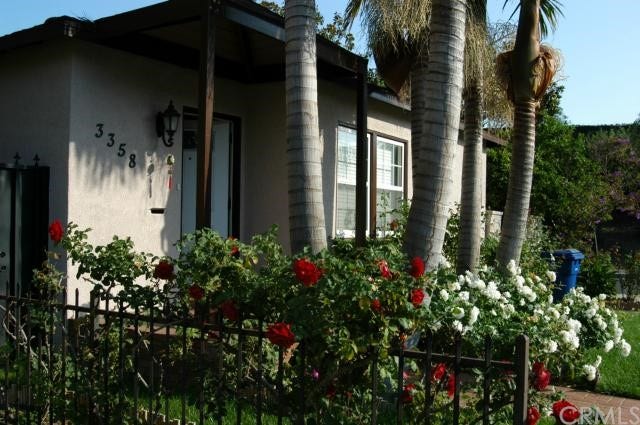 Property photo for 3358 Oakhurst Avenue, Los Angeles, CA
