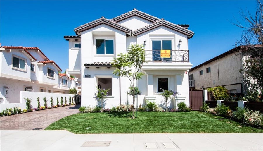Property photo for 2019 Farrell Avenue, #B, Redondo Beach, CA