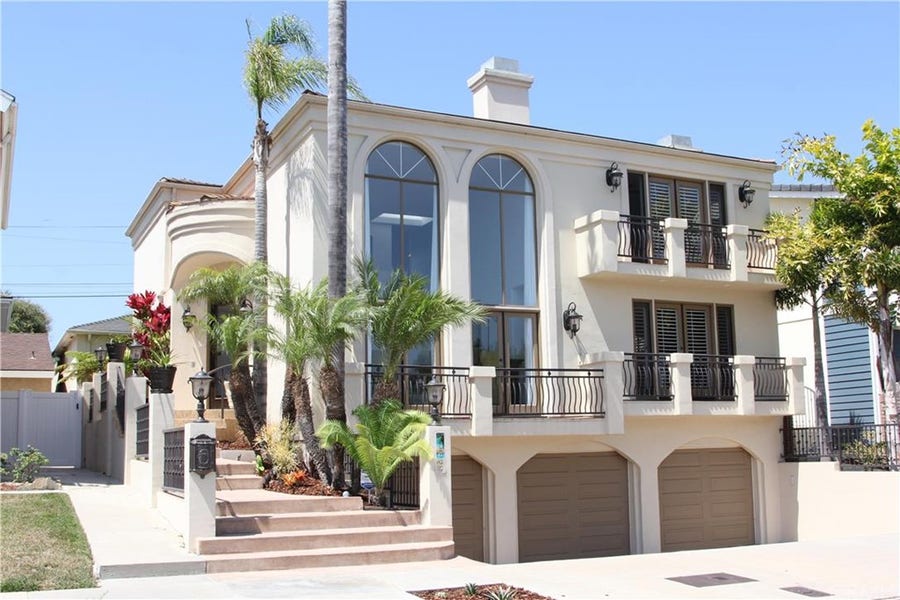 Property photo for 2645 S Dolphin Street, San Pedro, CA