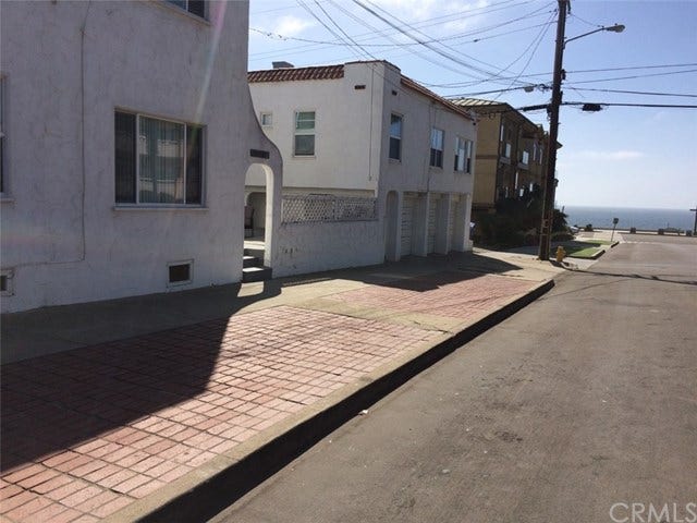 Property photo for 104 Avenue A, Redondo Beach, CA