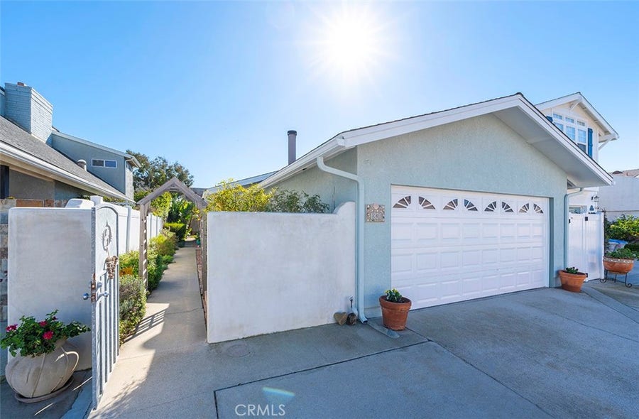Property photo for 4830 Amalfi Way, Oxnard, CA