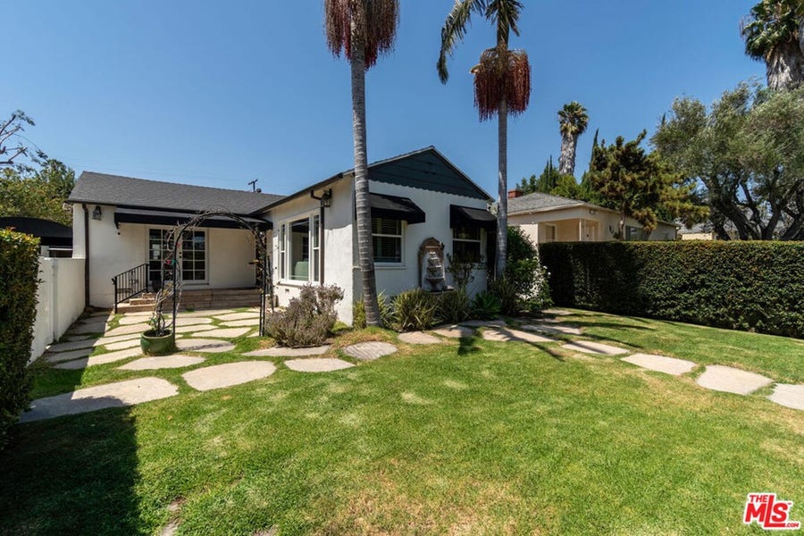 Property photo for 3233 Castle Heights Avenue, Los Angeles, CA