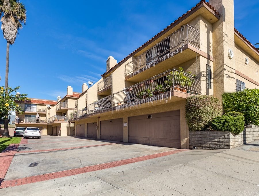 Property photo for 839 6th Street, #4, Hermosa Beach, CA
