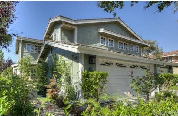 Property photo for 27 Sausalito Circle E, Manhattan Beach, CA