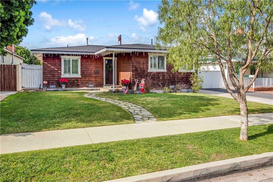 Property photo for 821 Teri Avenue, Torrance, CA