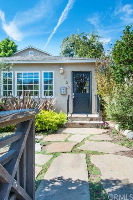 Property photo for 563 33rd Street, Manhattan Beach, CA