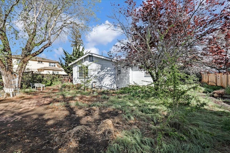 Property photo for 679 Sleeper Avenue, Mountain View, CA