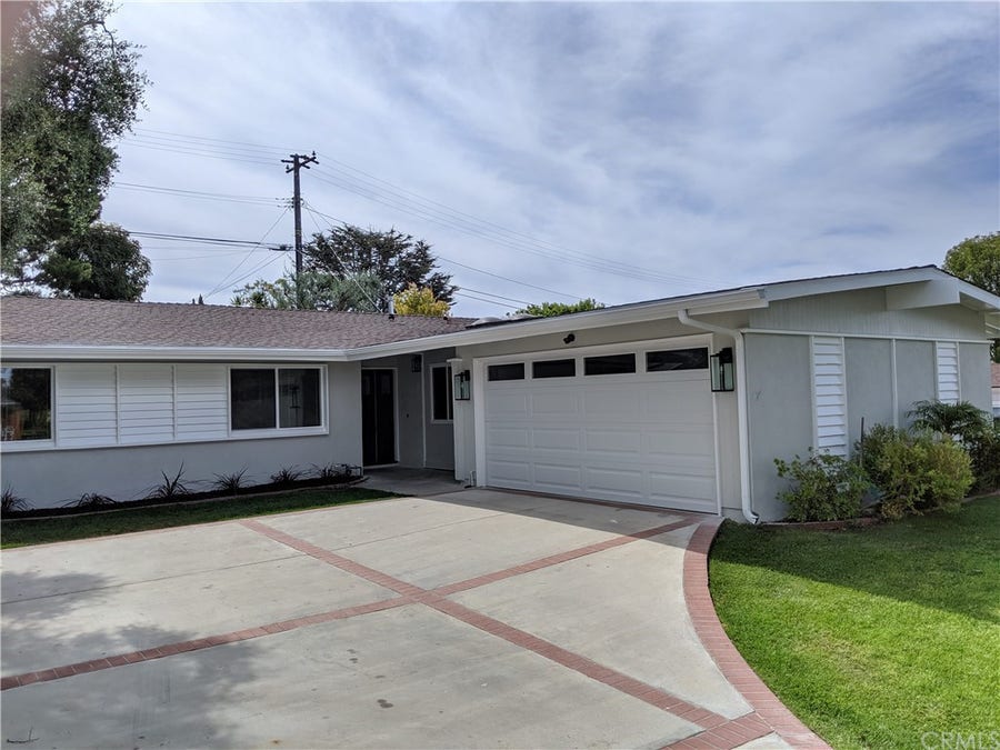Property photo for 6930 Larkvale Dr, Rancho Palos Verdes, CA
