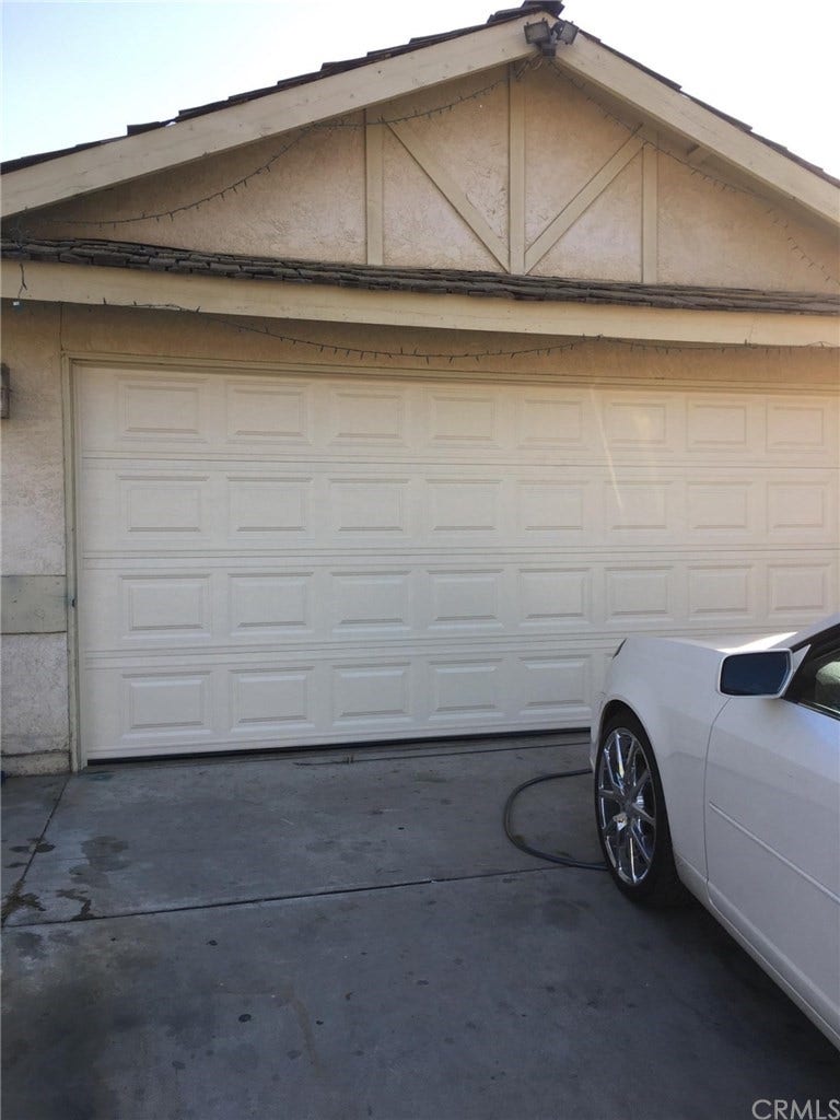 Property photo for 1009 Tuscany Court, Bakersfield, CA