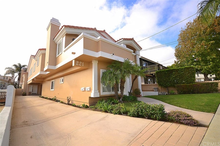 Property photo for 221 S Lucia Avenue, #B, Redondo Beach, CA