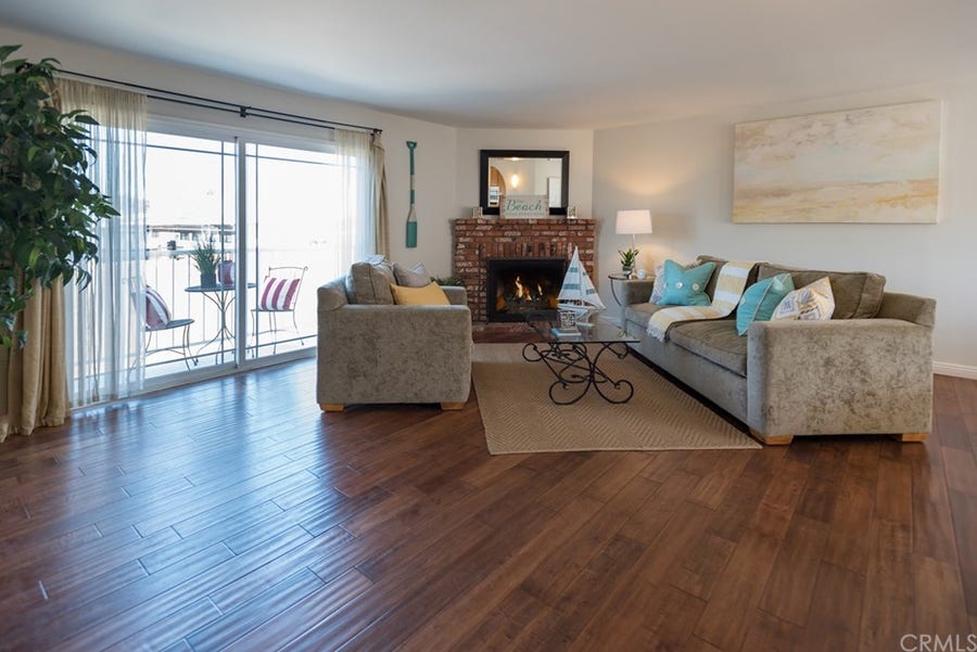 Property photo for 937 11th, #B, Manhattan Beach, CA