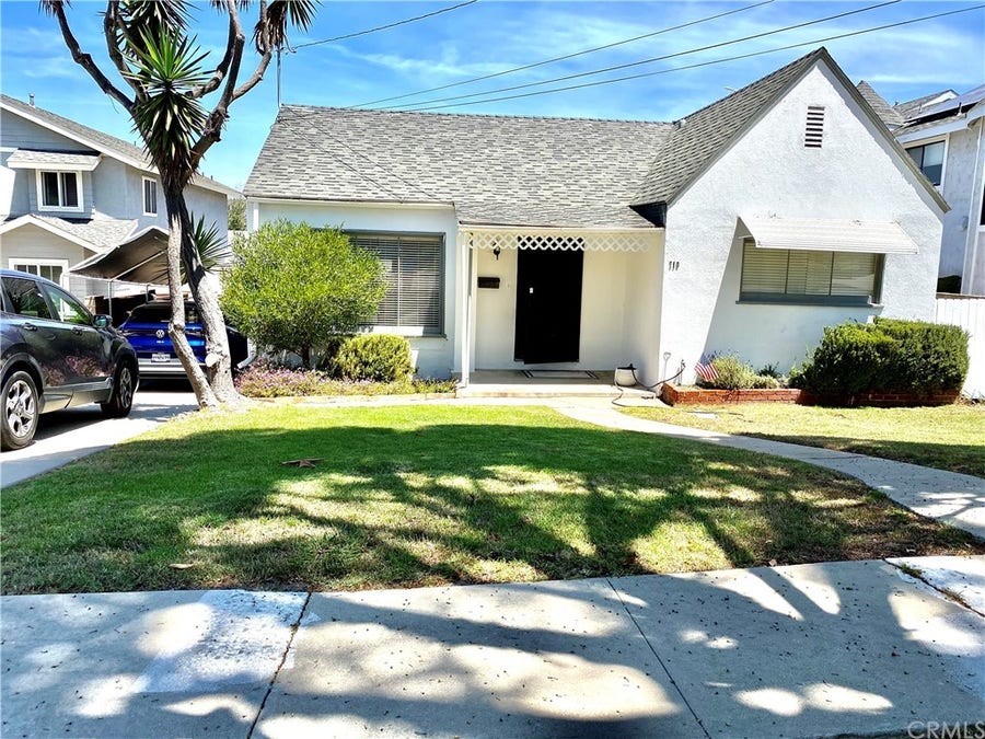 Property photo for 719 W Palm Avenue, El Segundo, CA