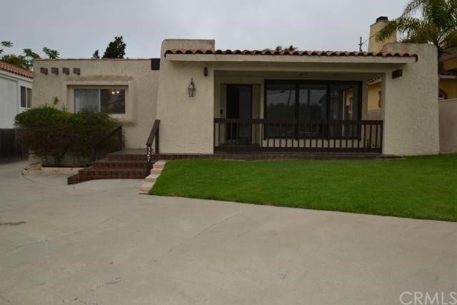 Property photo for 327 S Meadows Avenue, Manhattan Beach, CA