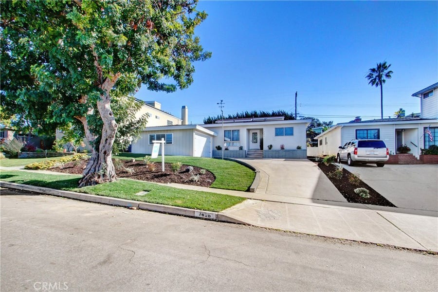Property photo for 7406 W 89th Street, Westchester, CA