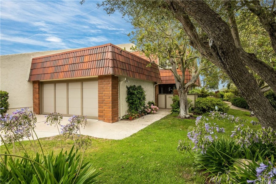 Property photo for 80 Cresta Verde Drive, Rolling Hills Estates, CA