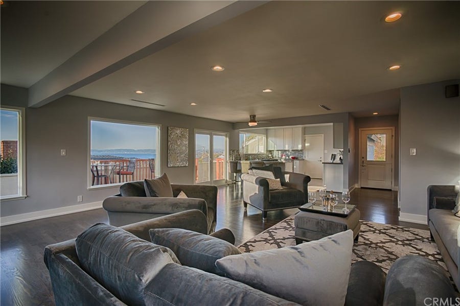 Property photo for 214 Via Anita, Redondo Beach, CA