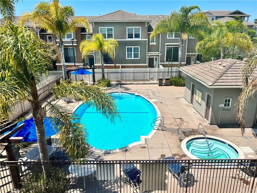 Property photo for 3538 Torrance Boulevard, #127, Torrance, CA