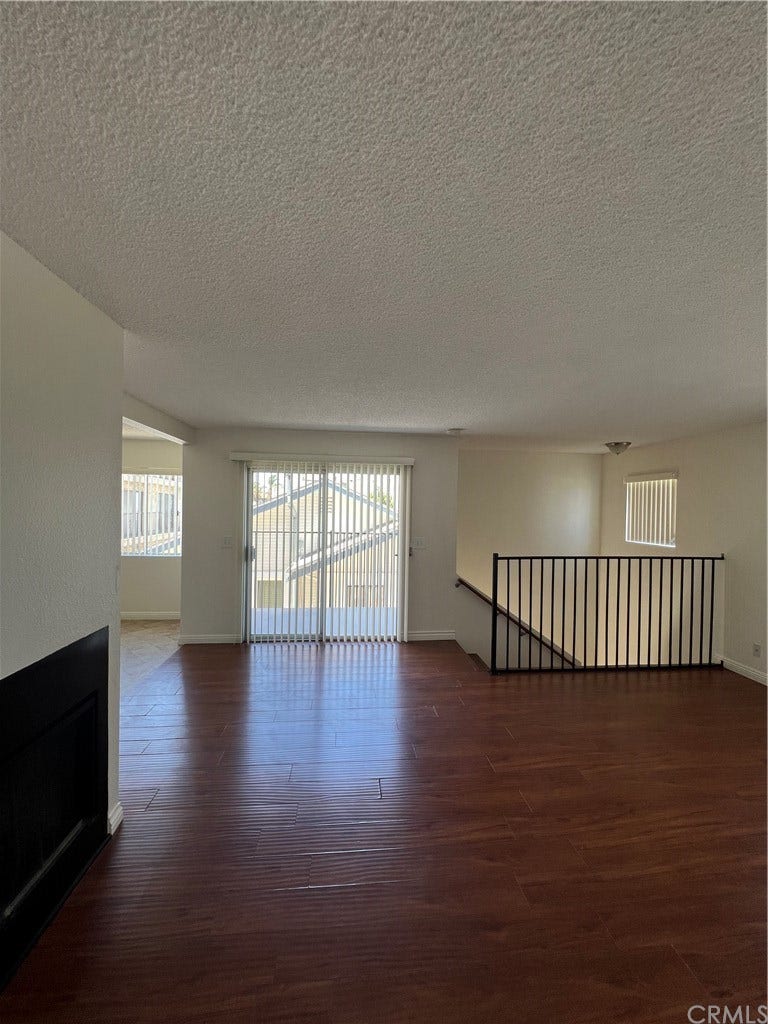 Property photo for 875 11th, San Pedro, CA