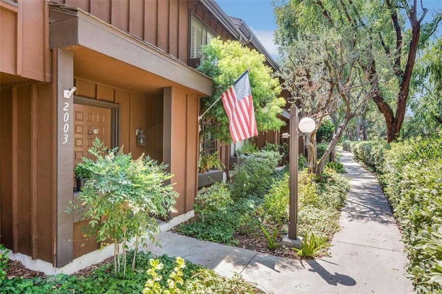 Property photo for 2003 Stonewood Court, San Pedro, CA