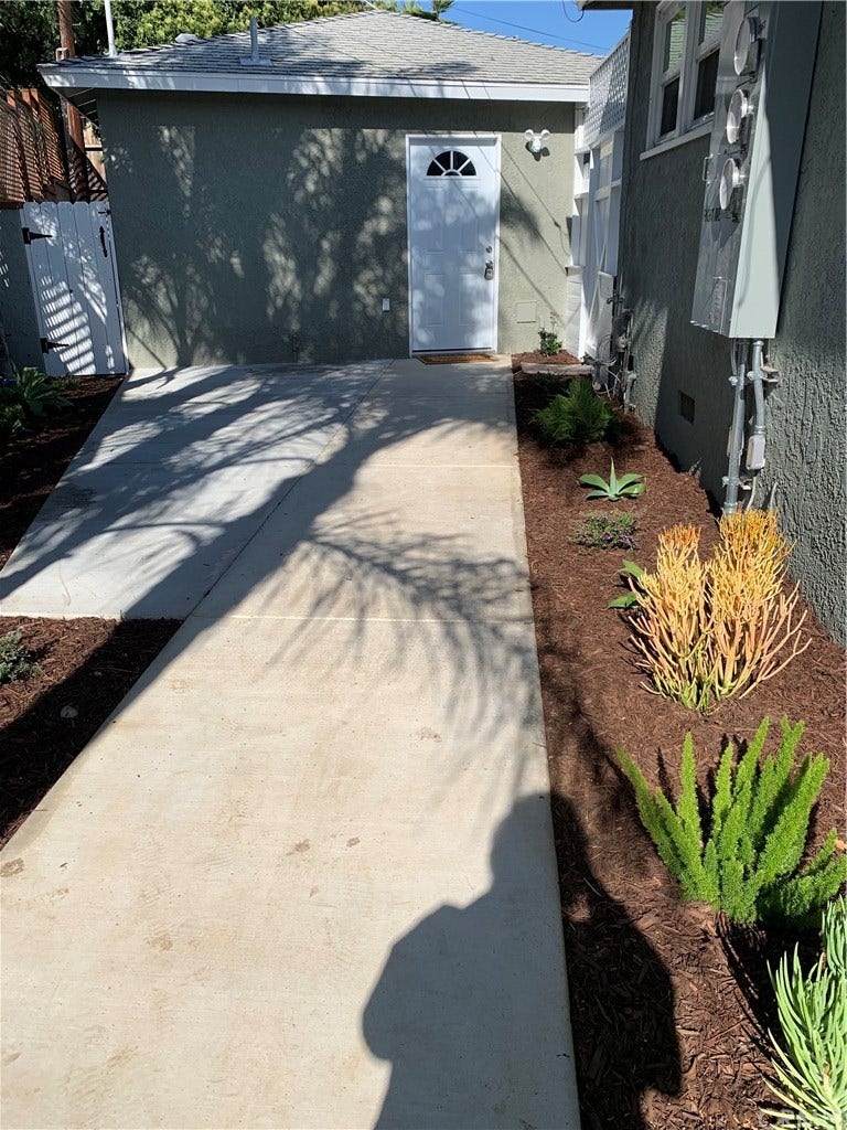 Property photo for 7886 Airport Boulevard, Westchester, CA