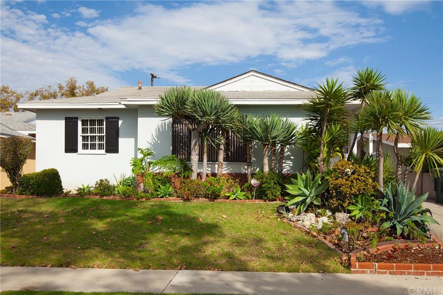 Property photo for 17032 Daphne Avenue, Torrance, CA