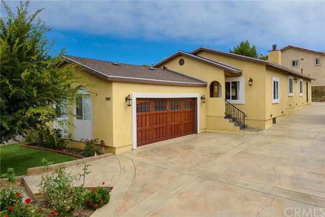 Property photo for 949 W Battery Street, San Pedro, CA