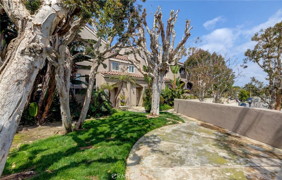 Property photo for 1373 E Grand Avenue, #B, El Segundo, CA
