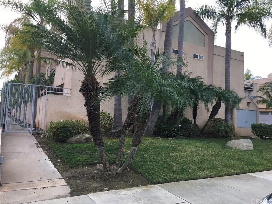 Property photo for 1320 W 168th Street, #6, Gardena, CA