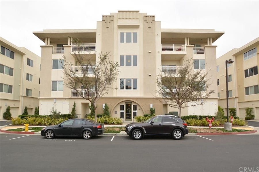Property photo for 13024 Union Avenue, #301, Hawthorne, CA