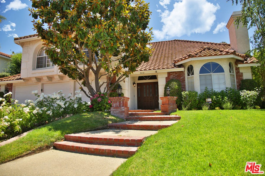 Property photo for 5410 E NAPOLEON Avenue, Oak Park, CA