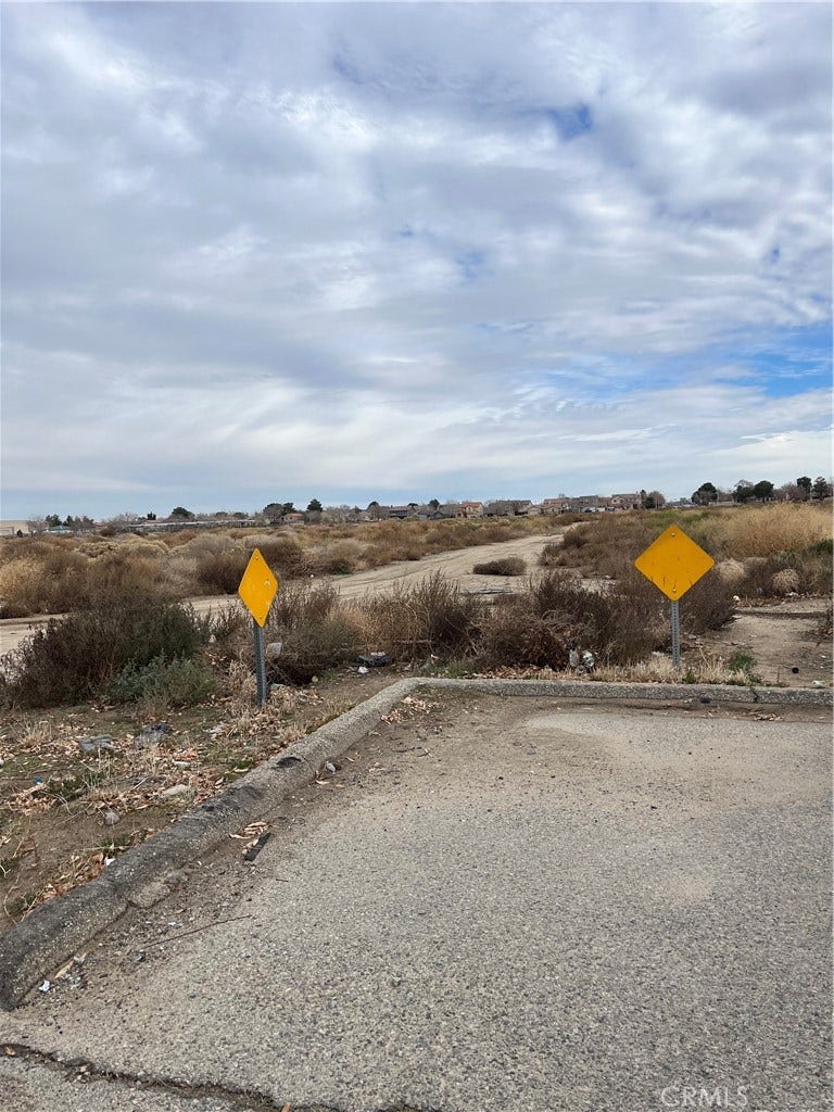 Property photo for 2500 E Ave J-8, Lancaster, CA