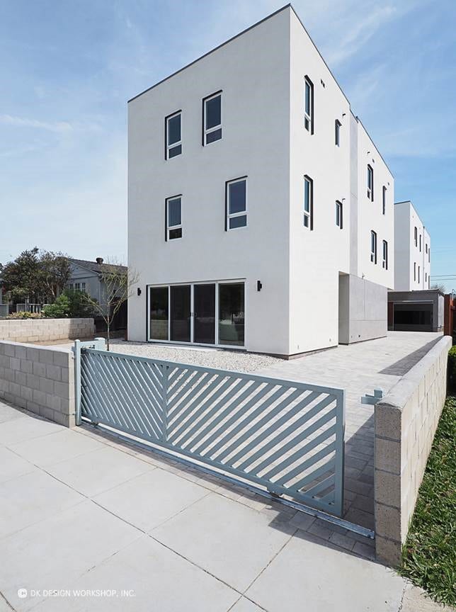 Property photo for 2026 Federal Avenue, Los Angeles, CA