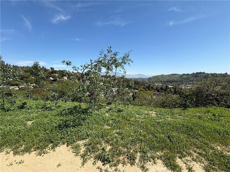 Property photo for 0 0, Los Angeles, CA
