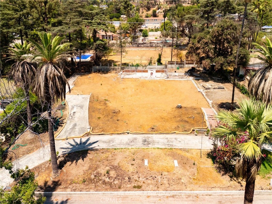 Property photo for 1663 Gaywood Drive, Altadena, CA