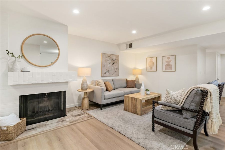 Property photo for 441 E San Jose, #111, Burbank, CA