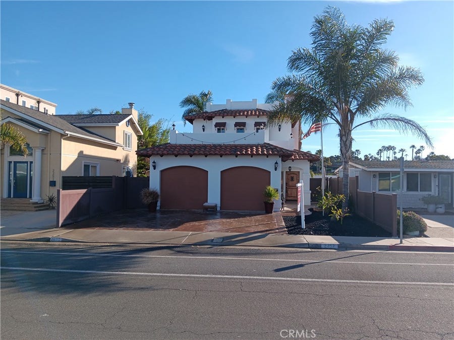Property photo for 2257 Pierpont, Ventura, CA