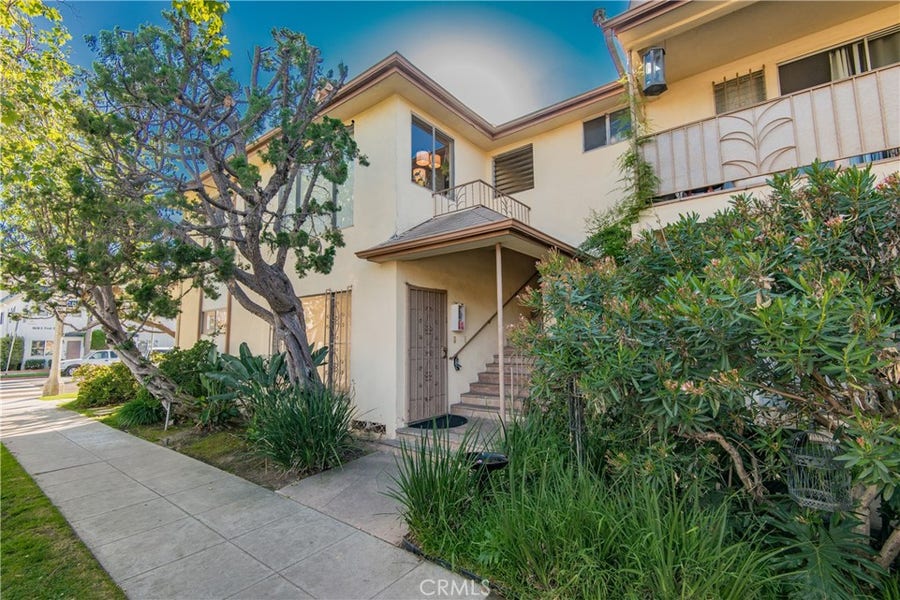 Property photo for 1633 E 1st Street, #1, Long Beach, CA