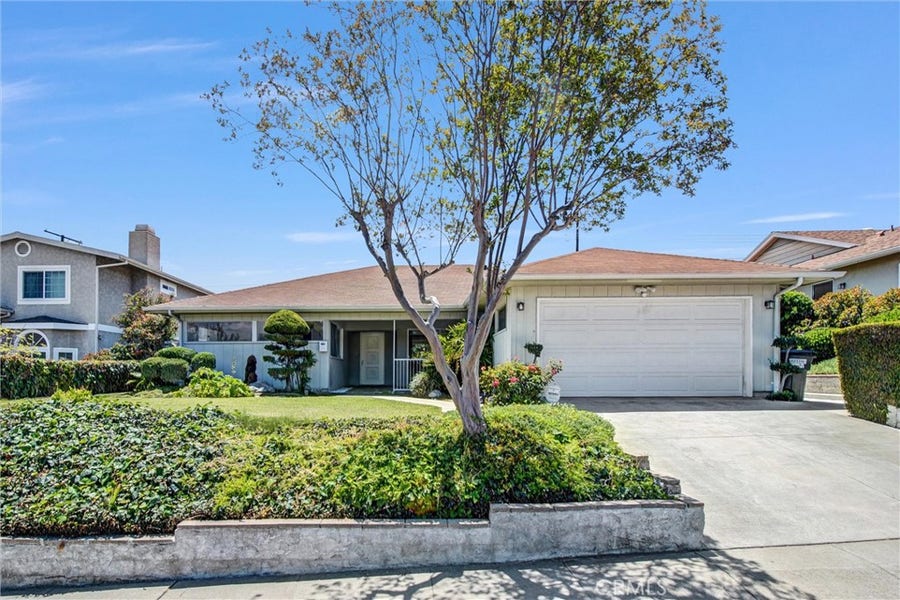 Property photo for 990 Moonbeam, Monterey Park, CA