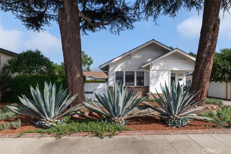 Property photo for 239 W Palm, Monrovia, CA