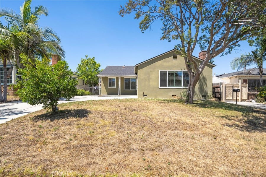 Property photo for 305 E Hellman Avenue, Alhambra, CA