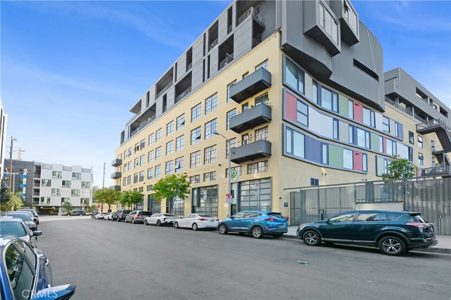 Property photo for 200 N San Fernando, Los Angeles, CA