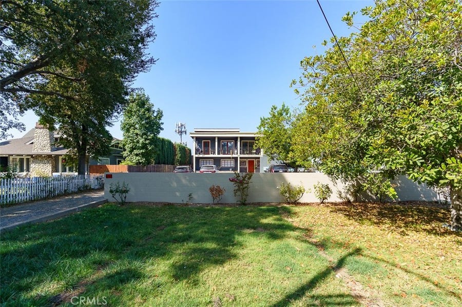 Property photo for 425 N Raymond Avenue, Pasadena, CA