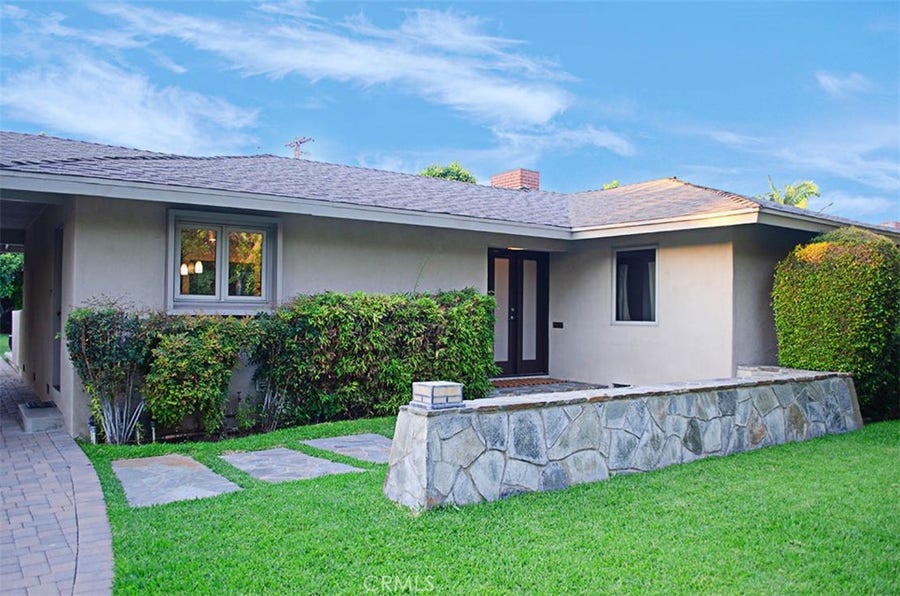 Property photo for 3655 Yorkshire Road, Pasadena, CA