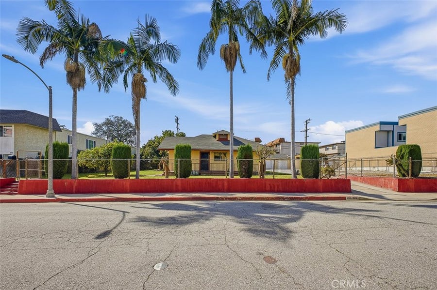 Property photo for 209 N Monterey, Alhambra, CA