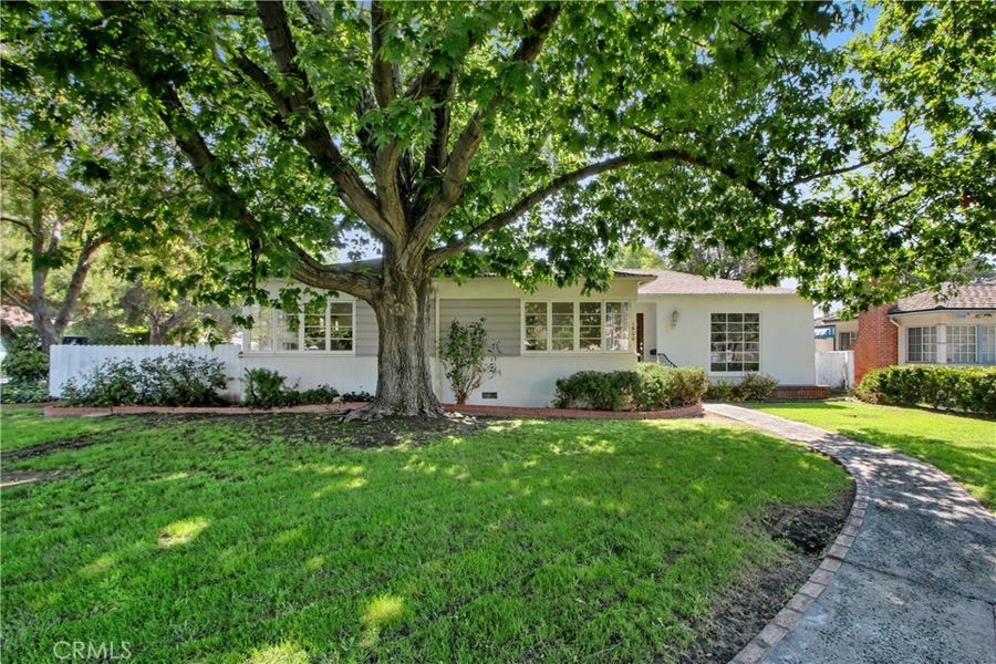 Property photo for 1900 Kerns Avenue, San Marino, CA