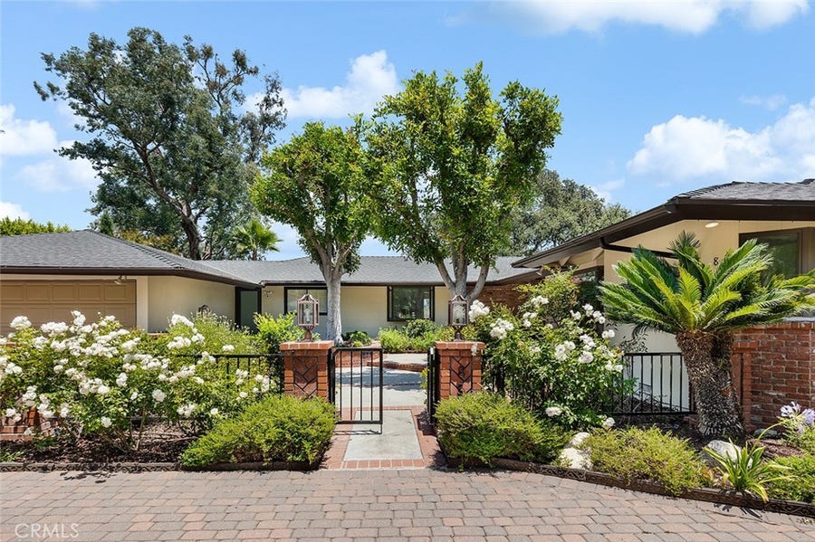 Property photo for 850 Chula Vista, Pasadena, CA