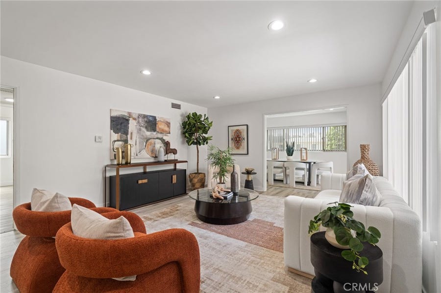 Property photo for 400 S Los Robles Avenue, #209, Pasadena, CA